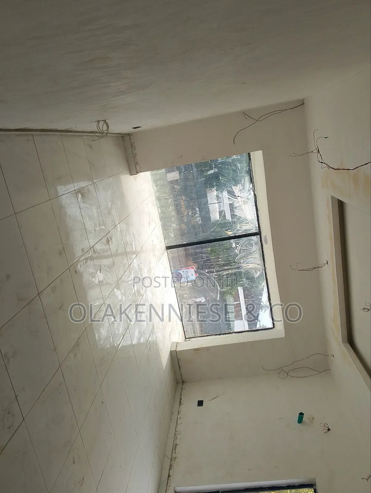 Newly Built 91sqm Open Office Space in Adeniran Ogunsanya