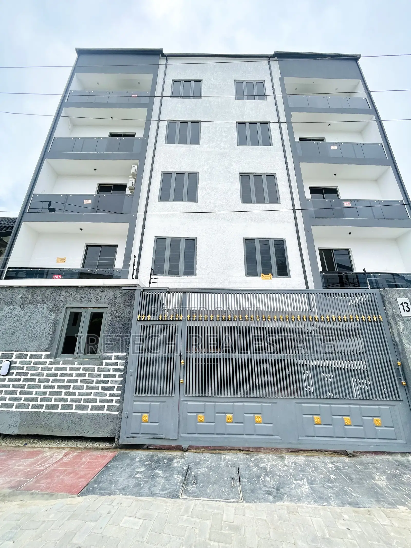 2bdrm Apartment in Ikate Lekki Lagos for sale in Lekki