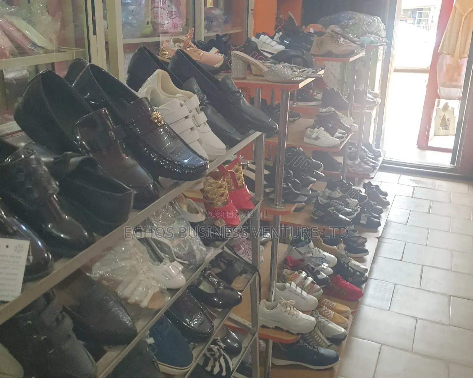 Shop With Maintenance Up for Sale in Benin-City in Benin City