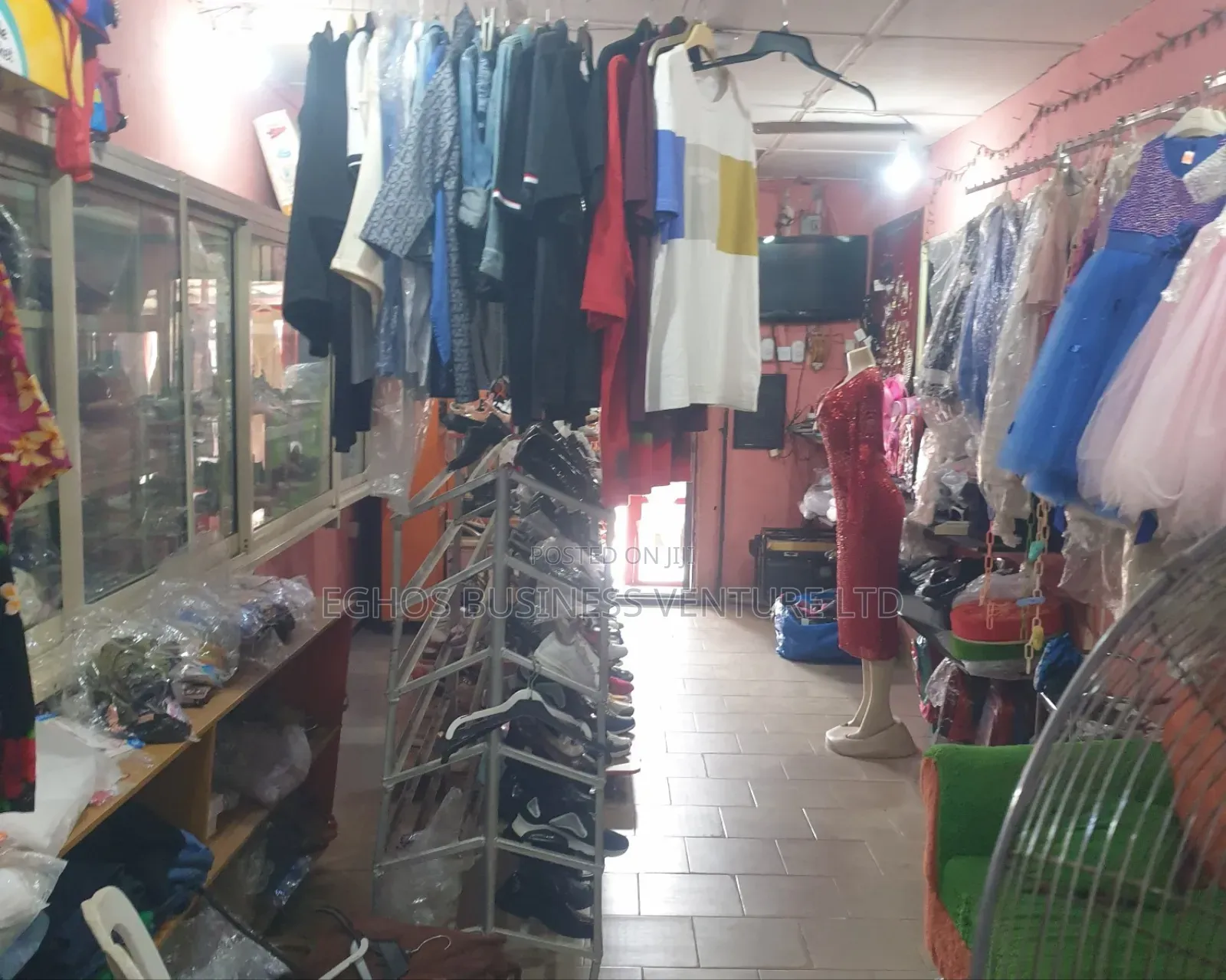 Shop With Maintenance Up for Sale in Benin-City in Benin City