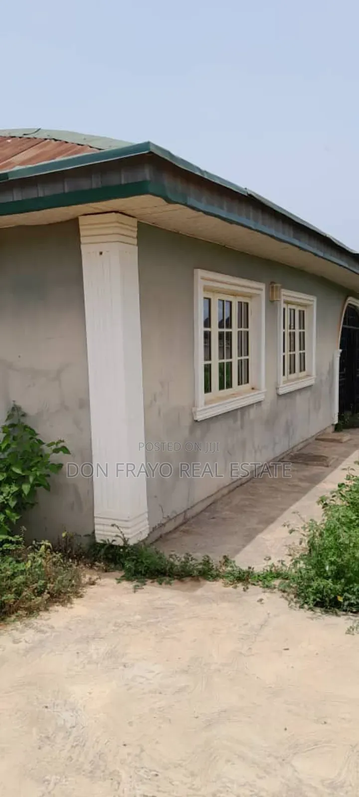 3bdrm Bungalow in Royal Estate, Akala Express for sale in Akala Express