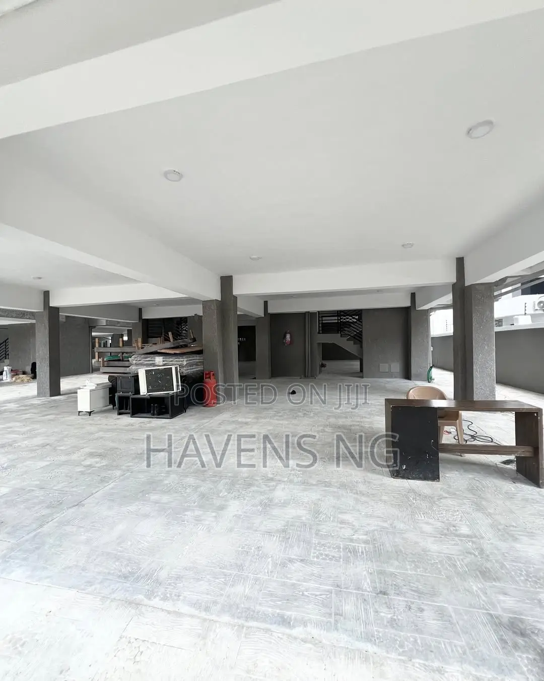 2bdrm Apartment In Lekki Phase 1 For Sale in Lekki Phase 1