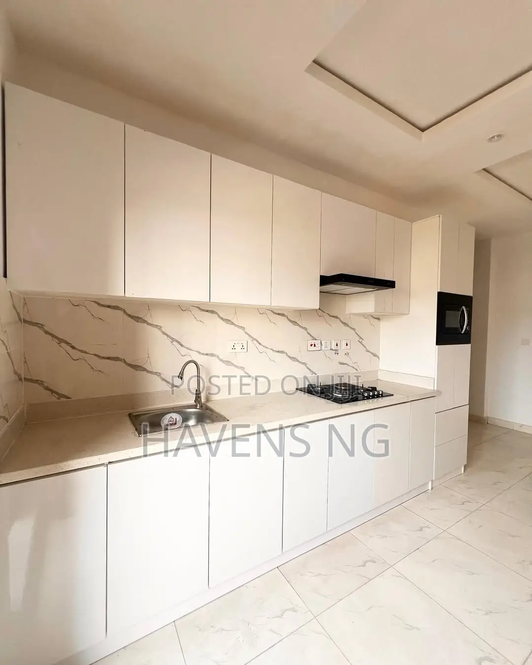 2bdrm Apartment In Lekki Phase 1 For Sale in Lekki Phase 1