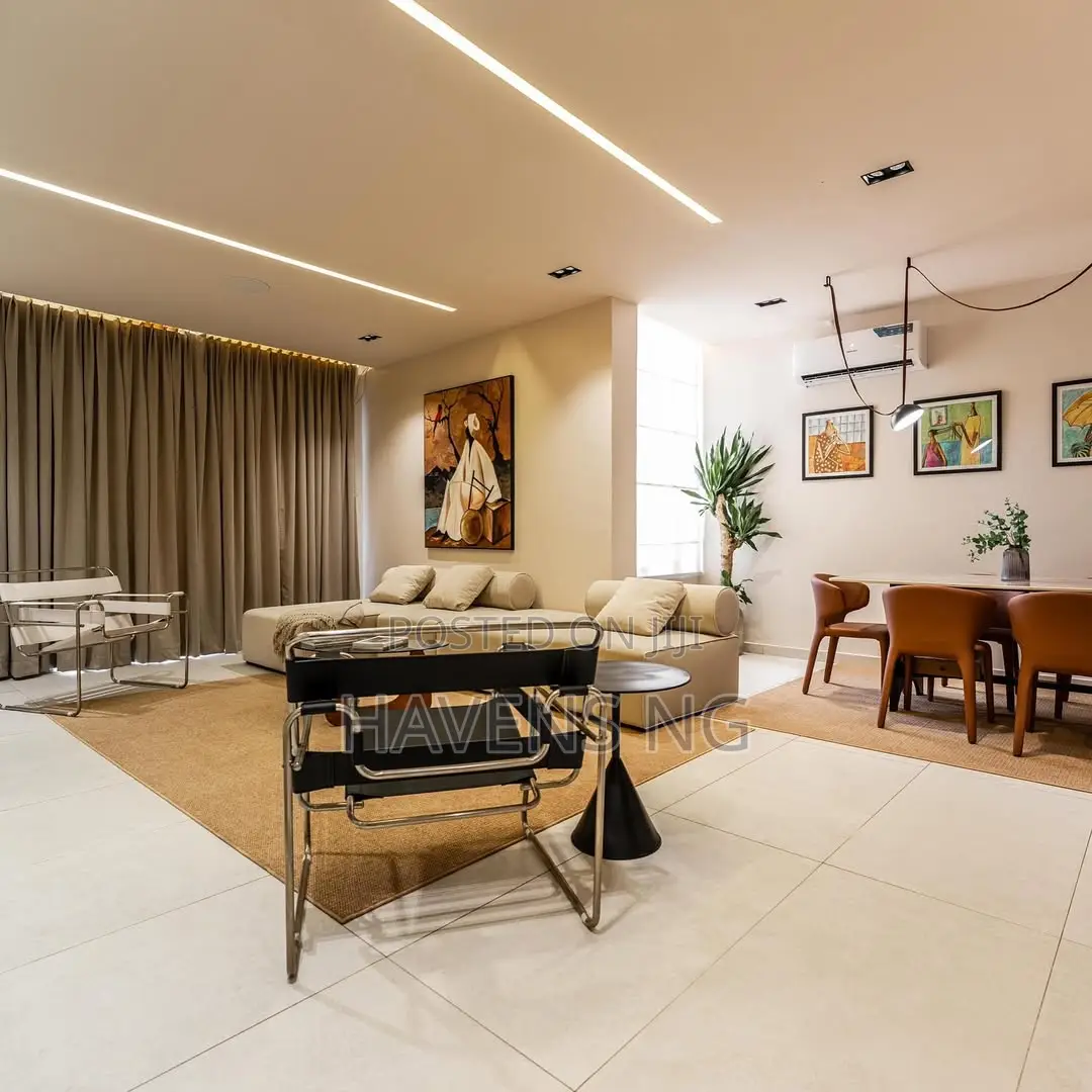 Elegant 2-Bedroom Apartment in Lekki Phase 1