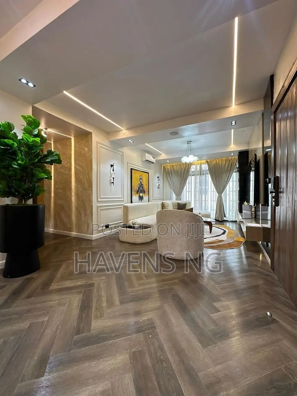 Spacious 3-Bedroom Apartment in Lekki Phase 1