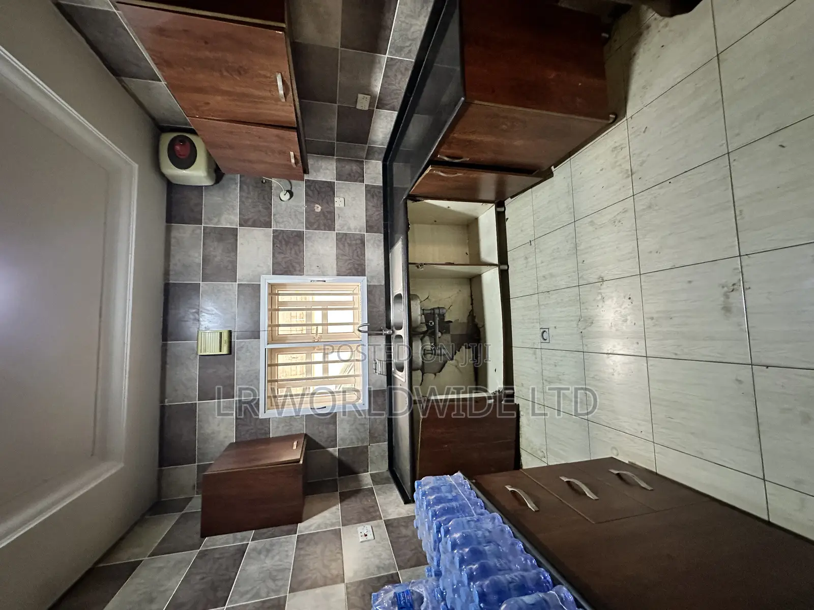 3bdrm Block of Flats in Wuye for sale in Wuye