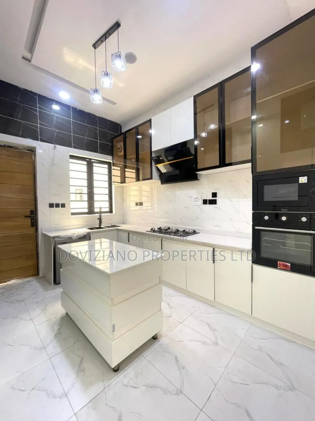 4bdrm Duplex in Ajah for sale in Ajah