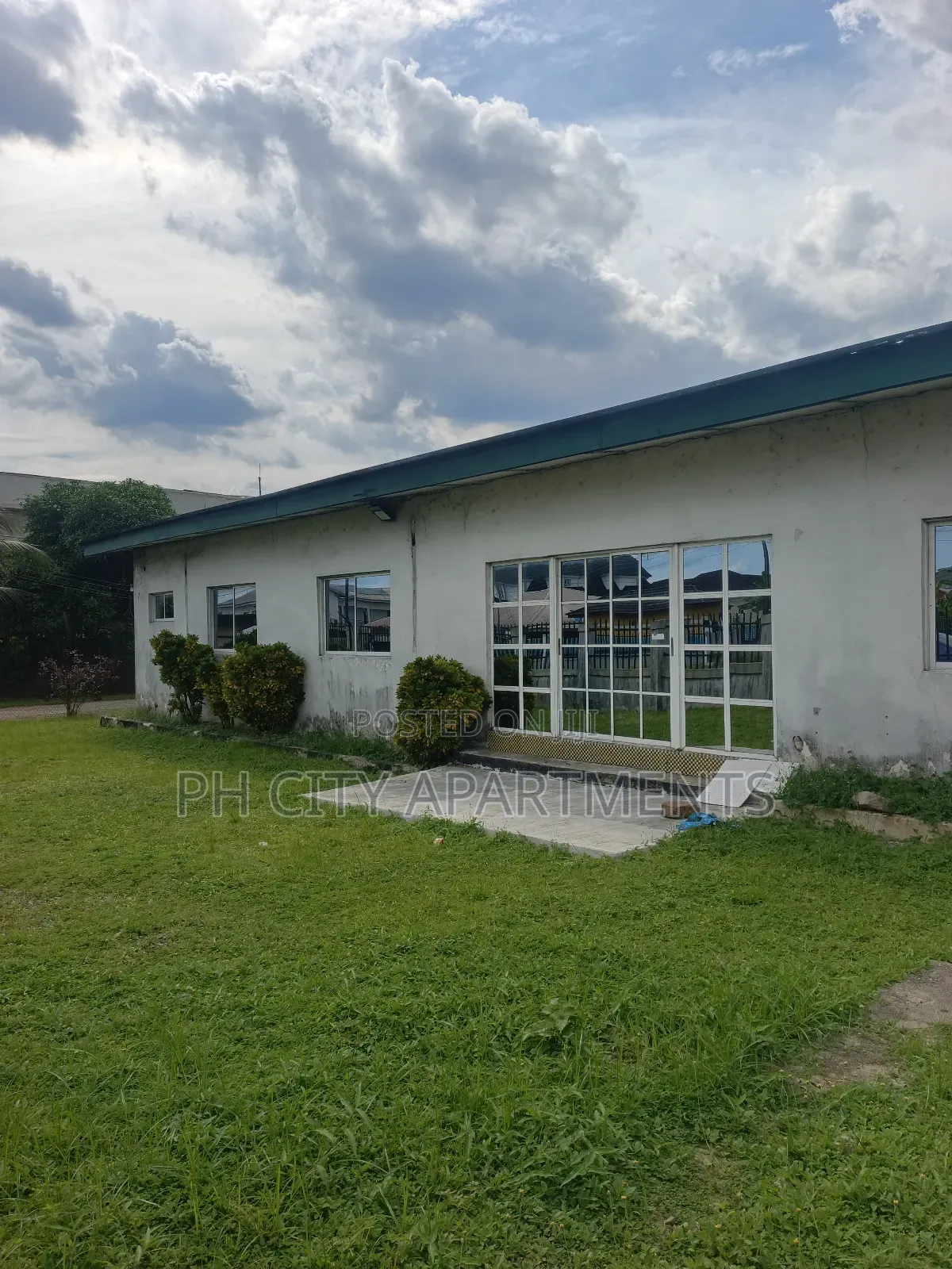 5bdrm Bungalow in Gra, Port-Harcourt for rent in Port-Harcourt