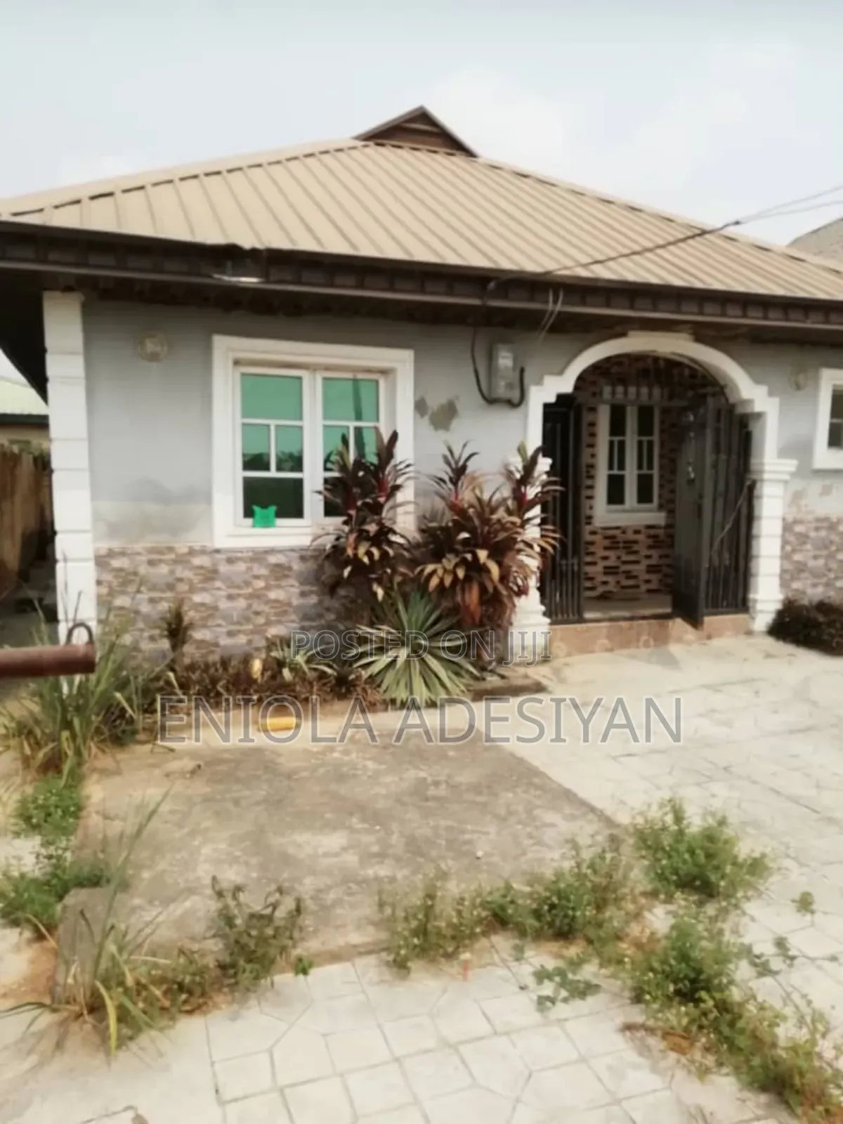 Furnished 3bdrm Bungalow in Gorpa Estate, Igbogbo for sale in Igbogbo