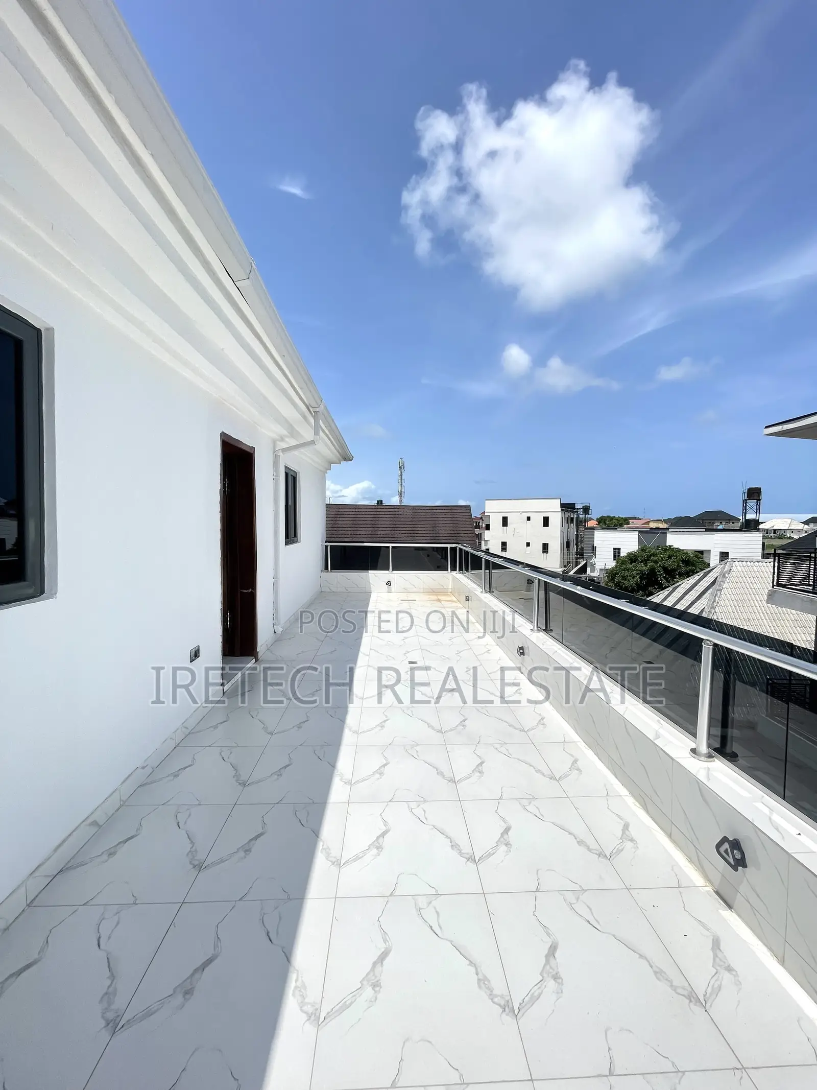 5bdrm Duplex in Ajah In A Gated for sale in Ajah