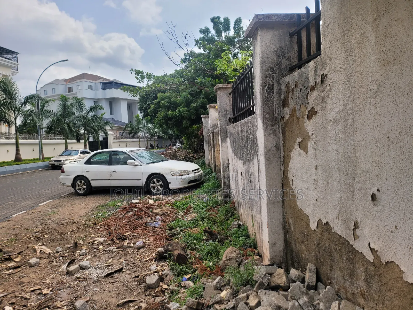 1085sqm Residential Land for Sale at Maitama. Peaceful Area in Maitama