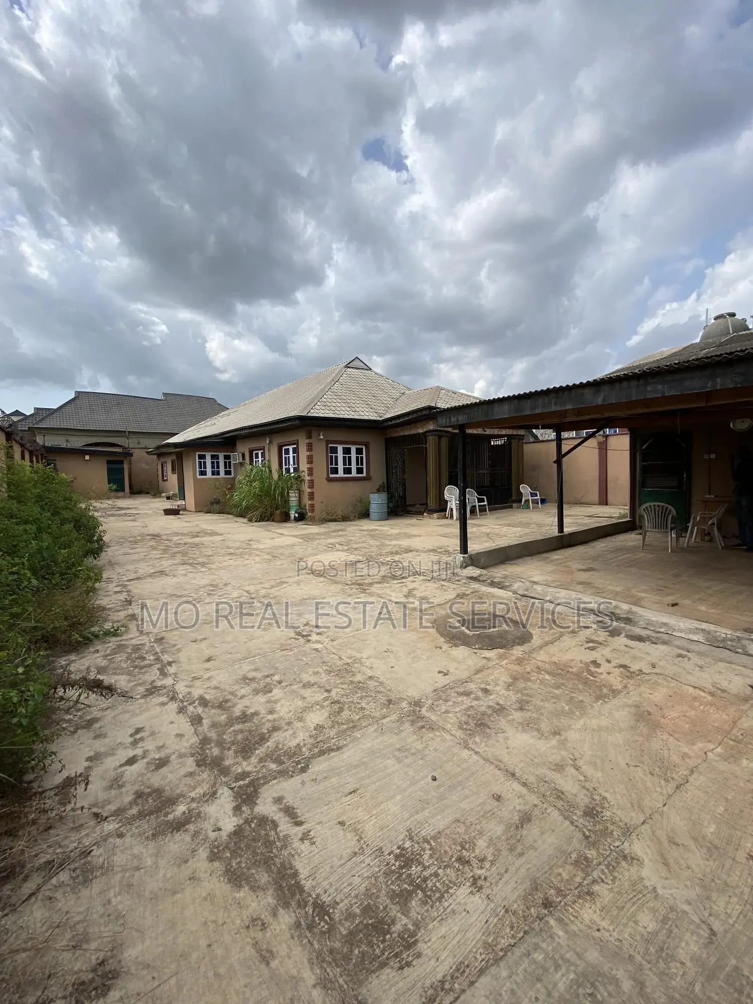 5bdrm Bungalow in Harmony Gardens, Abeokuta South for sale in Abeokuta South