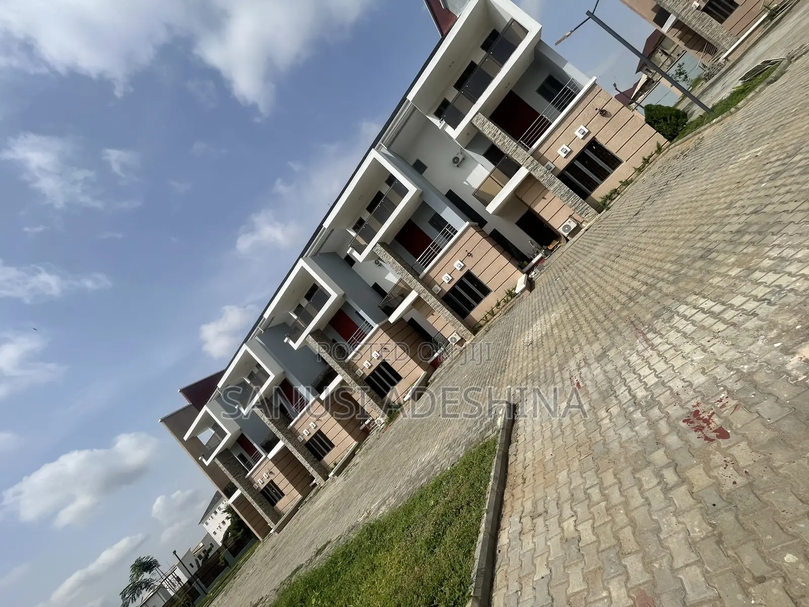 5bdrm Duplex in Katampe Extension,At for sale in Katampe Extension
