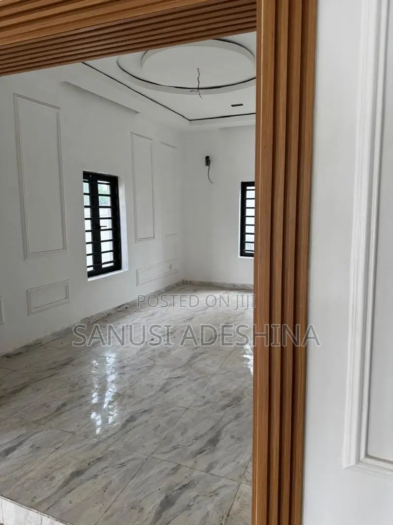 5bdrm Duplex in Katampe Extension,At for sale in Katampe Extension