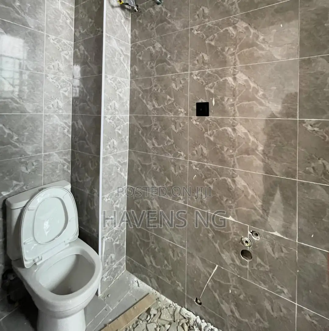 2bdrm Apartment in Ikota for sale in Ikota