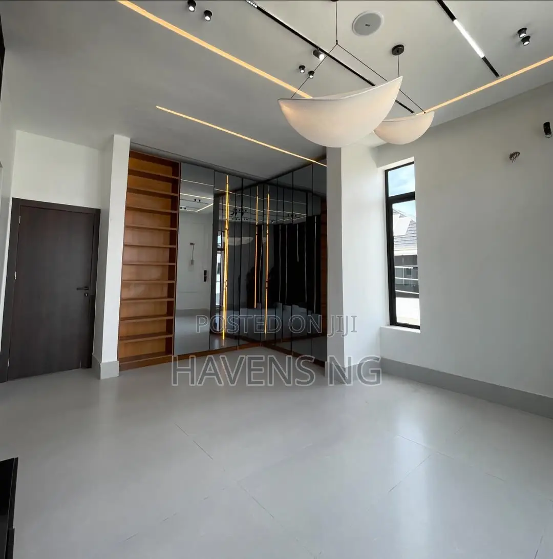 4bdrm Duplex in Ado / Ajah for sale in Ado / Ajah