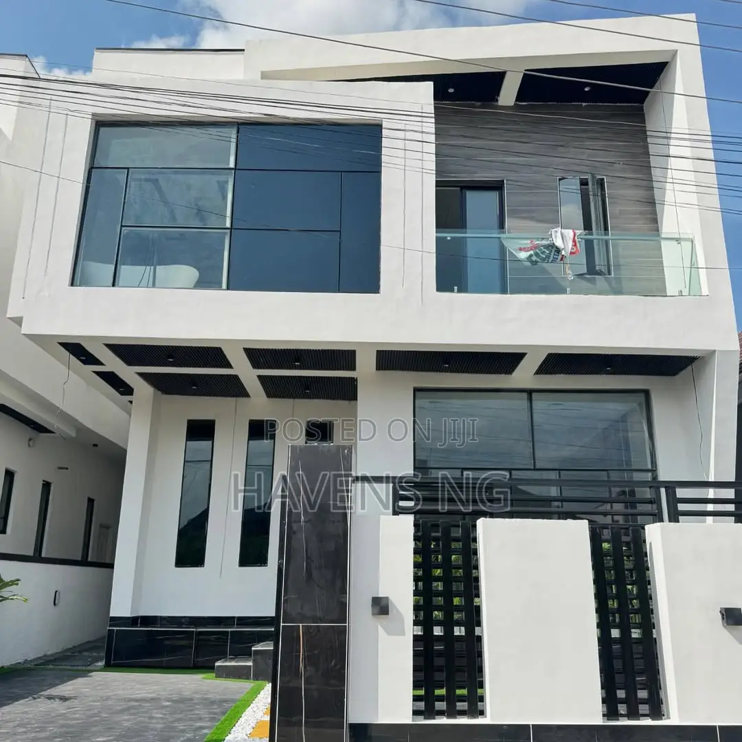 4bdrm Duplex in Abraham Adesanya Estate for sale in Abraham Adesanya Estate