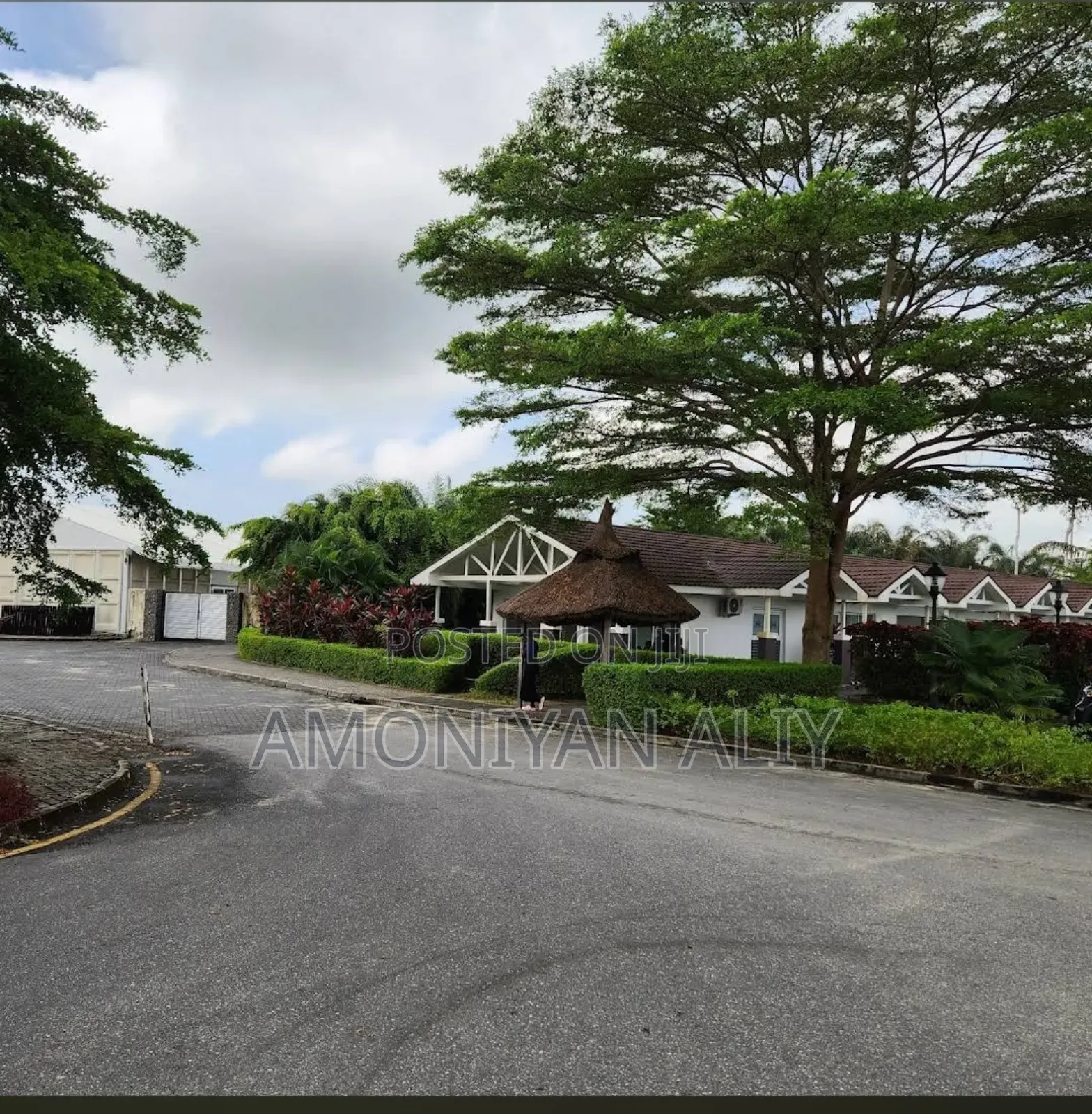Furnished 3bdrm Apartment in Lakowe Lakes Gulf for sale in Lakowe