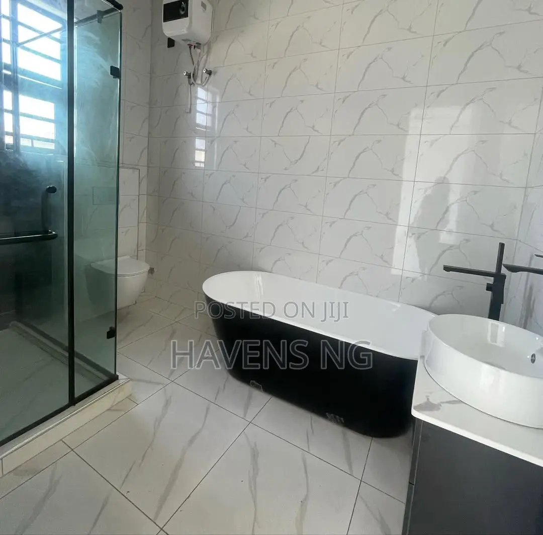 4bdrm Duplex in Ado / Ajah for sale in Ado / Ajah
