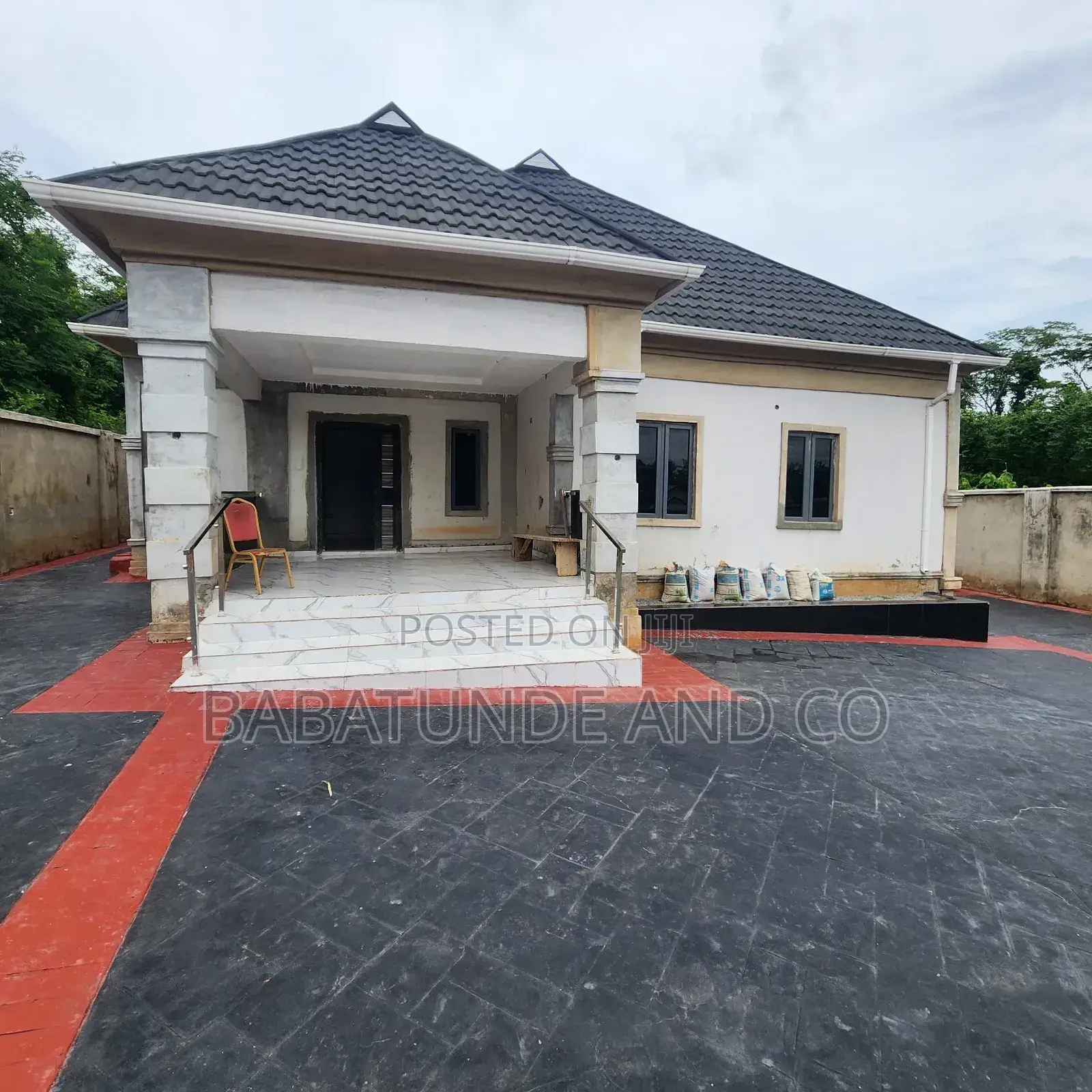 3bdrm Bungalow in Mega Estate, Mogana, Akala Express for sale in Akala Express
