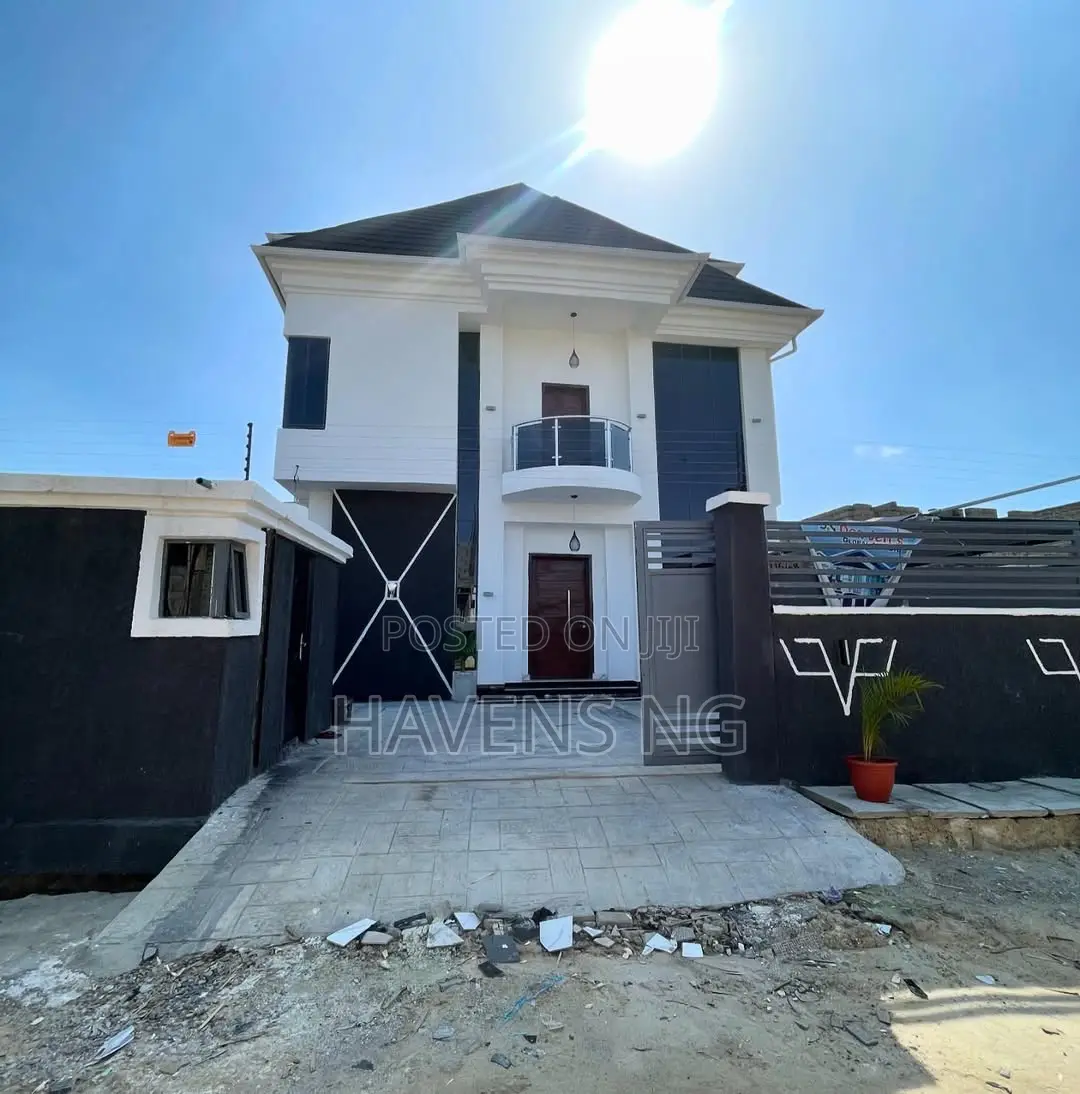 5bdrm Duplex in Ado / Ajah for sale in Ado / Ajah