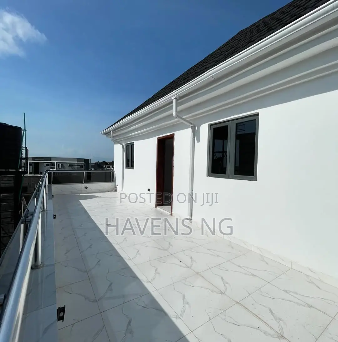 5bdrm Duplex in Ado / Ajah for sale in Ado / Ajah