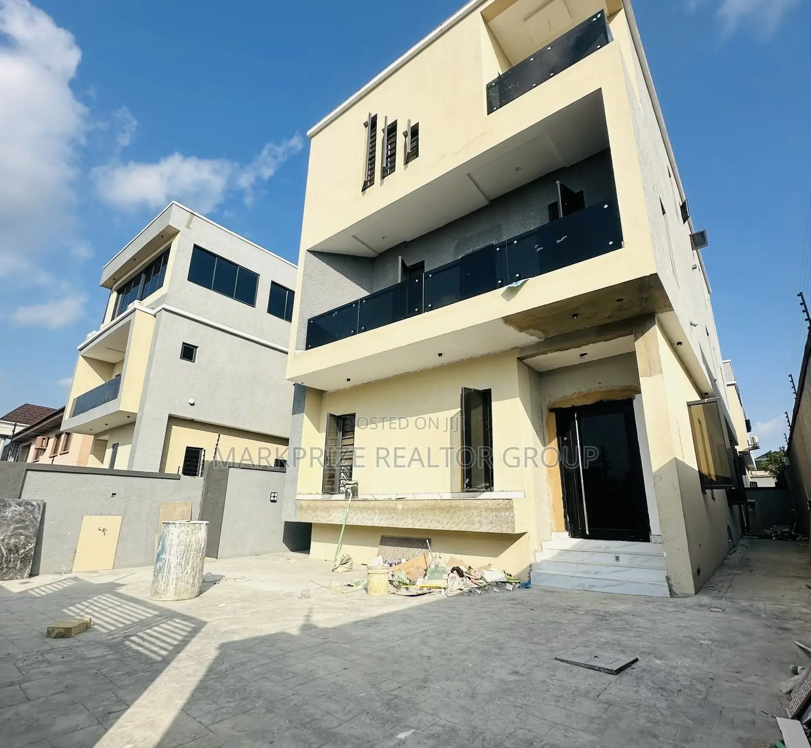 5bdrm Duplex in Magodo Gra Phase 2 for sale in Magodo