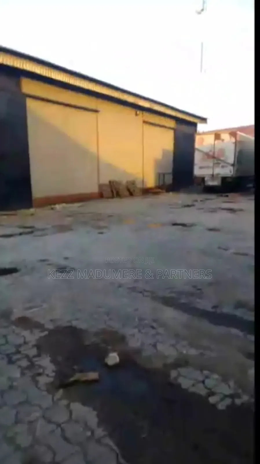 For Sale : Warehouses on 10 Plots at Stadium Rd Ph in Port-Harcourt