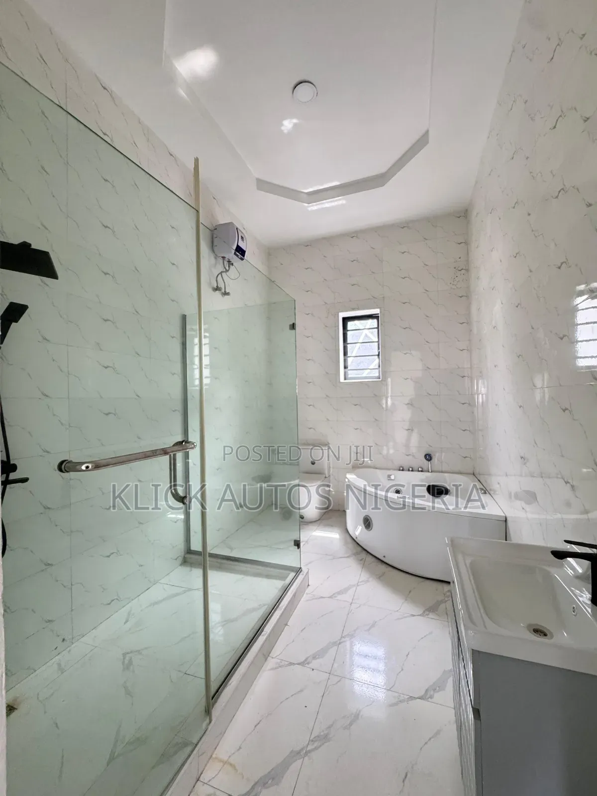 5bdrm Duplex in Ajah for sale in Ajah