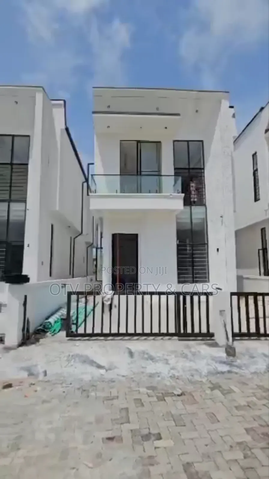 Furnished 5bdrm Duplex in Lekki for sale in Lekki