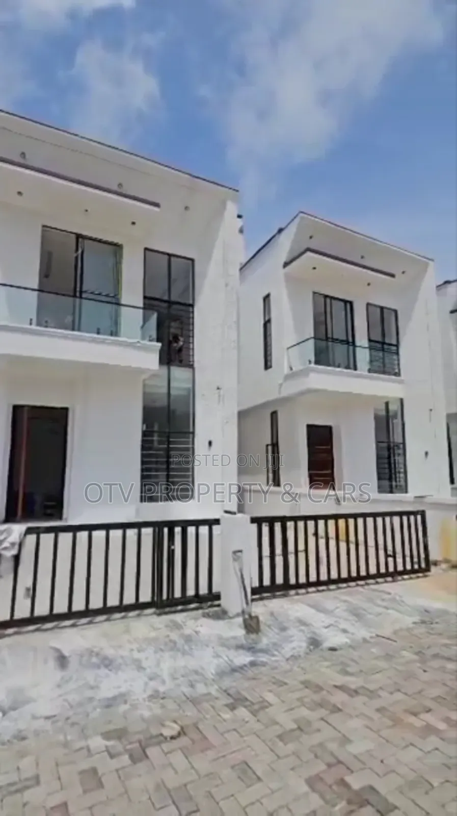 Furnished 5bdrm Duplex in Lekki for sale in Lekki