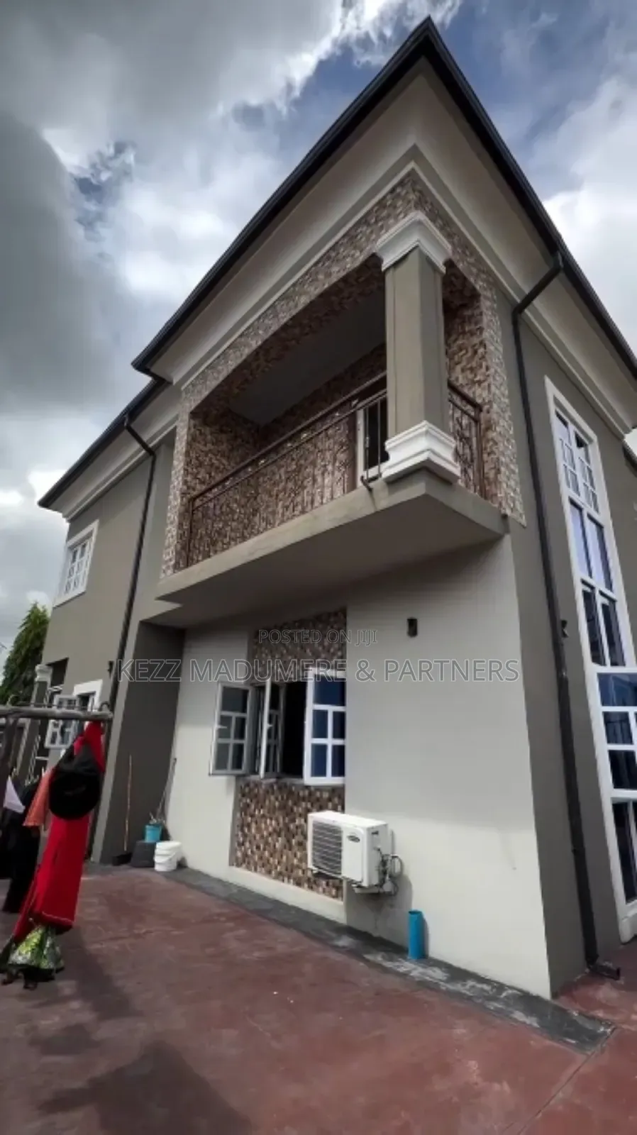 6bdrm Duplex in Farm Road 2 , Port for sale in Port-Harcourt