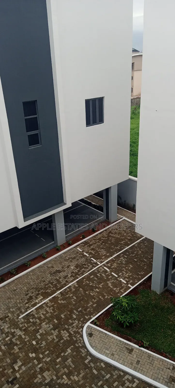 4bdrm Duplex in Adeniran Ogunsanya for sale in Adeniran Ogunsanya