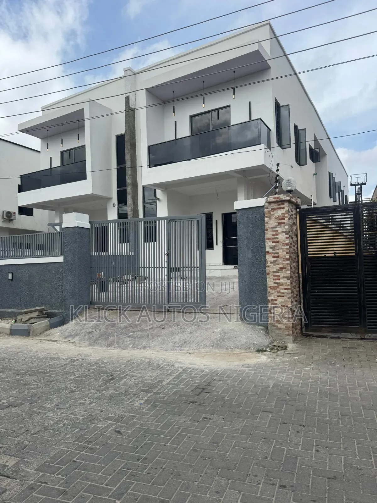 5bdrm Duplex in Ajah for sale in Ajah