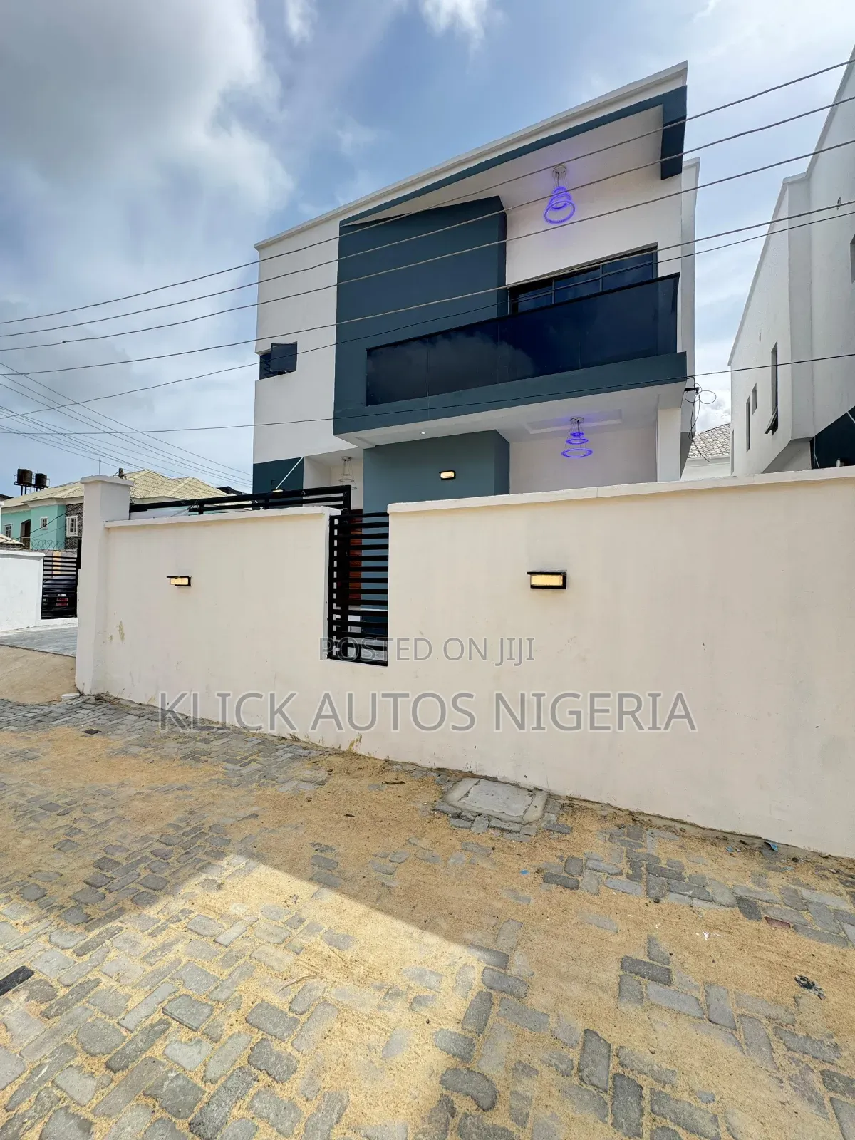5bdrm Duplex in Ajah for sale in Ajah