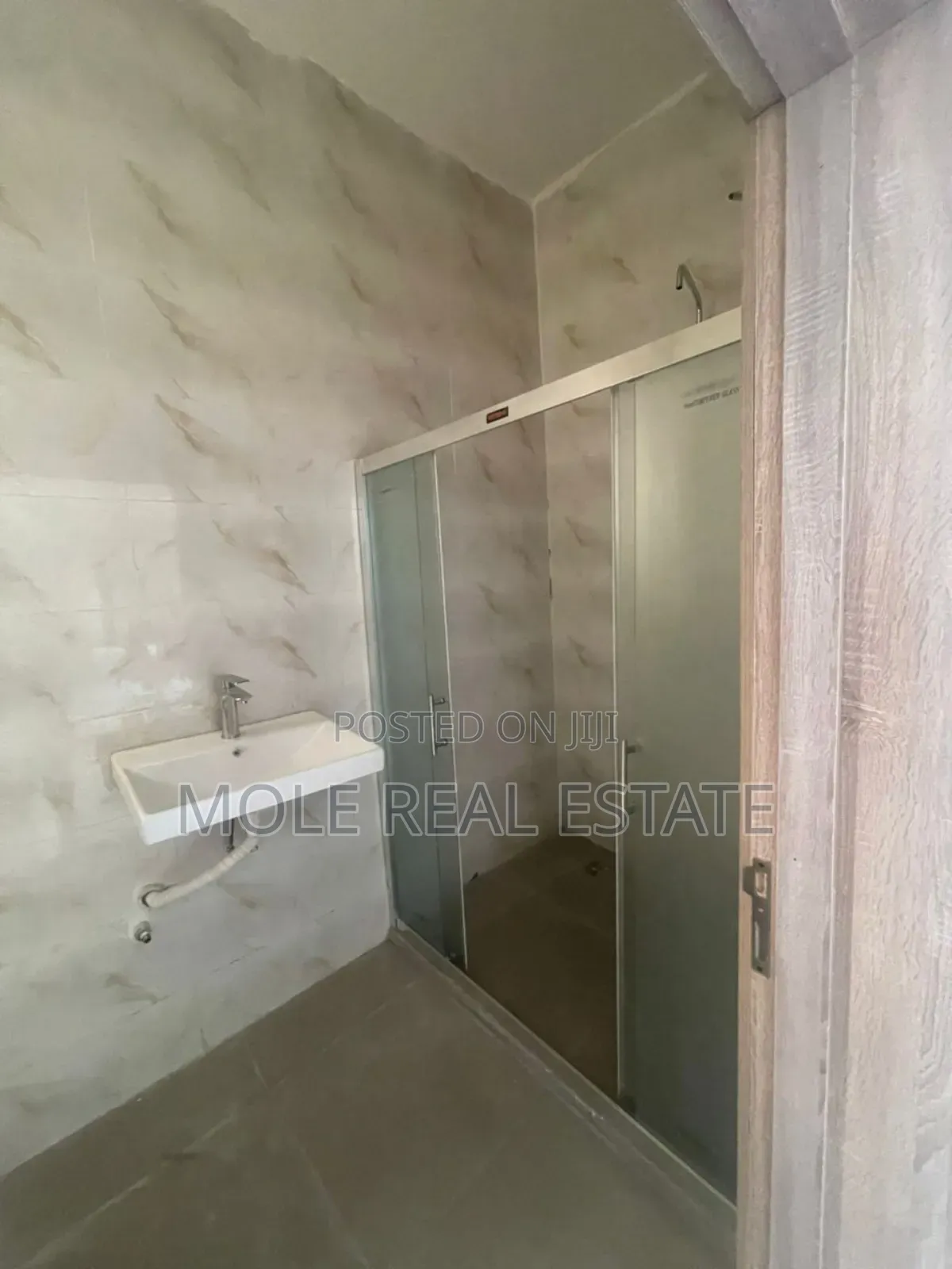Furnished 3bdrm Duplex in Harris Drive, VGC / Ajah for rent in VGC / Ajah