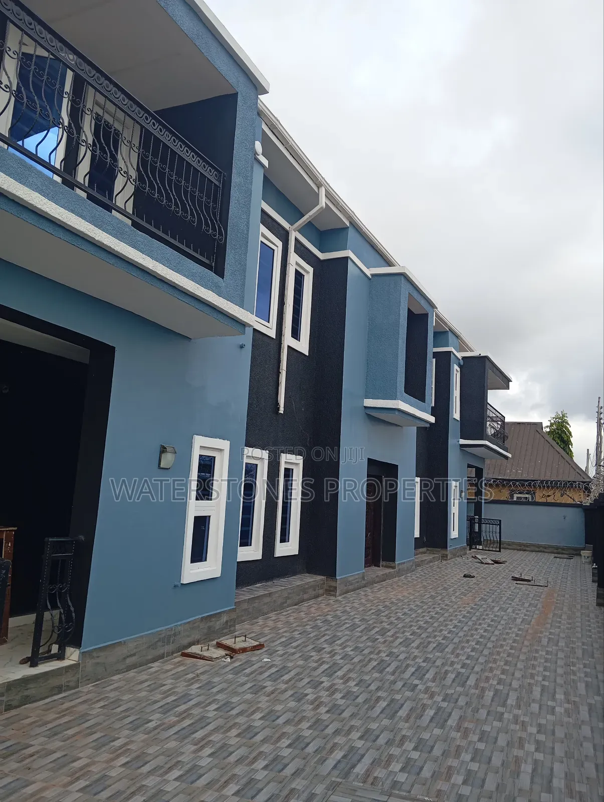Flats for Sale in Asaba in Oshimili South