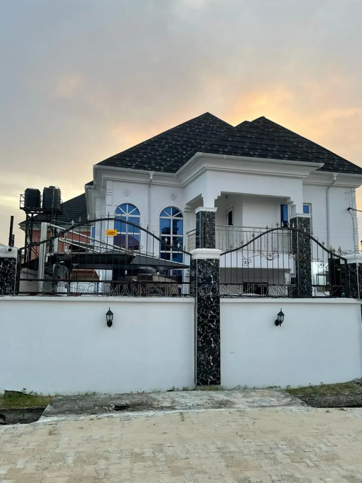 Furnished 4bdrm Duplex in Newsite, Alakija for sale in Alakija