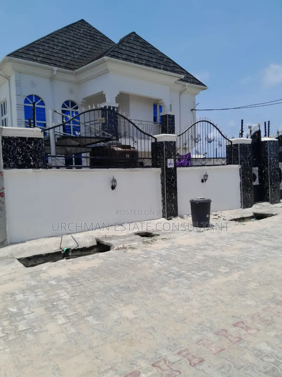 Furnished 4bdrm Duplex in Newsite, Alakija for sale in Alakija