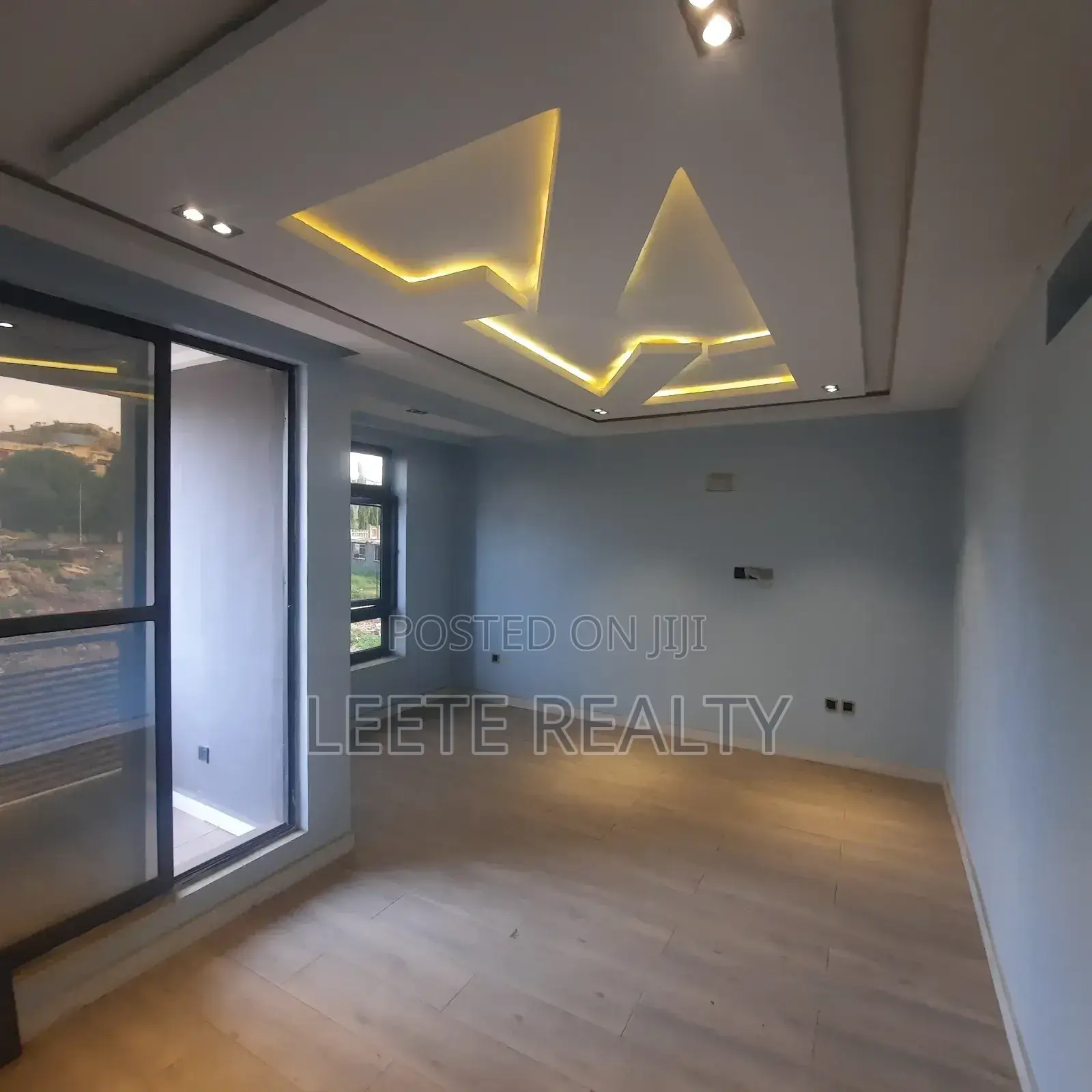 4bdrm Townhouse/Terrace in Wuye for sale in Wuye
