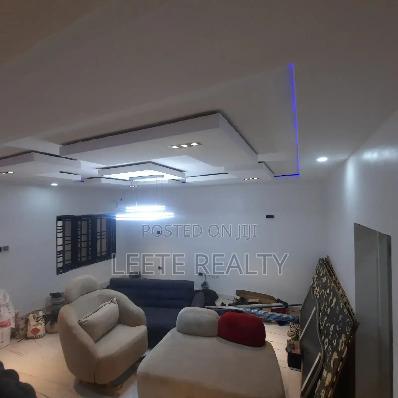4bdrm Townhouse/Terrace in Wuye for sale in Wuye