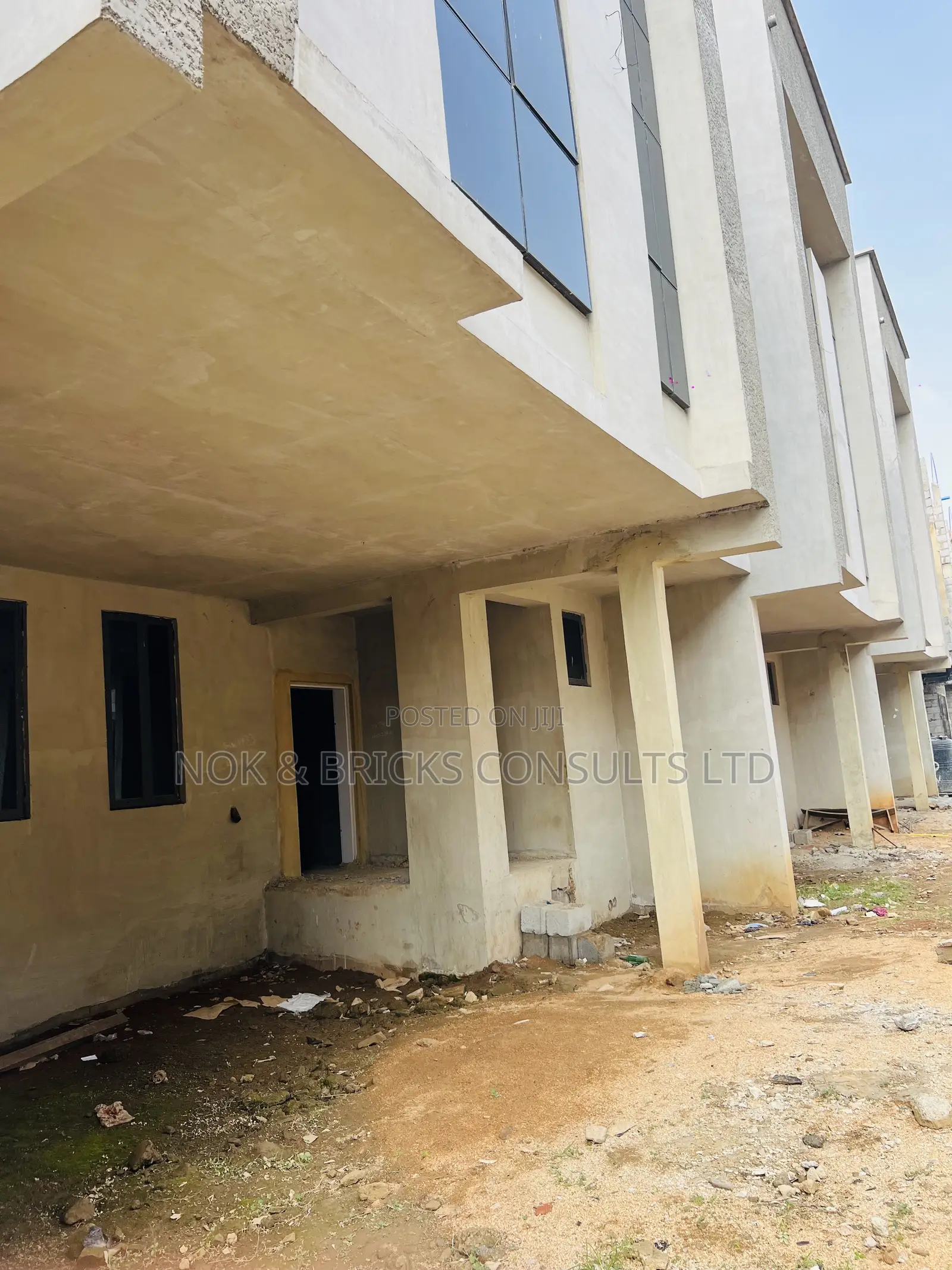 4bdrm Duplex in Gabe’S Court, Jahi for sale in Jahi