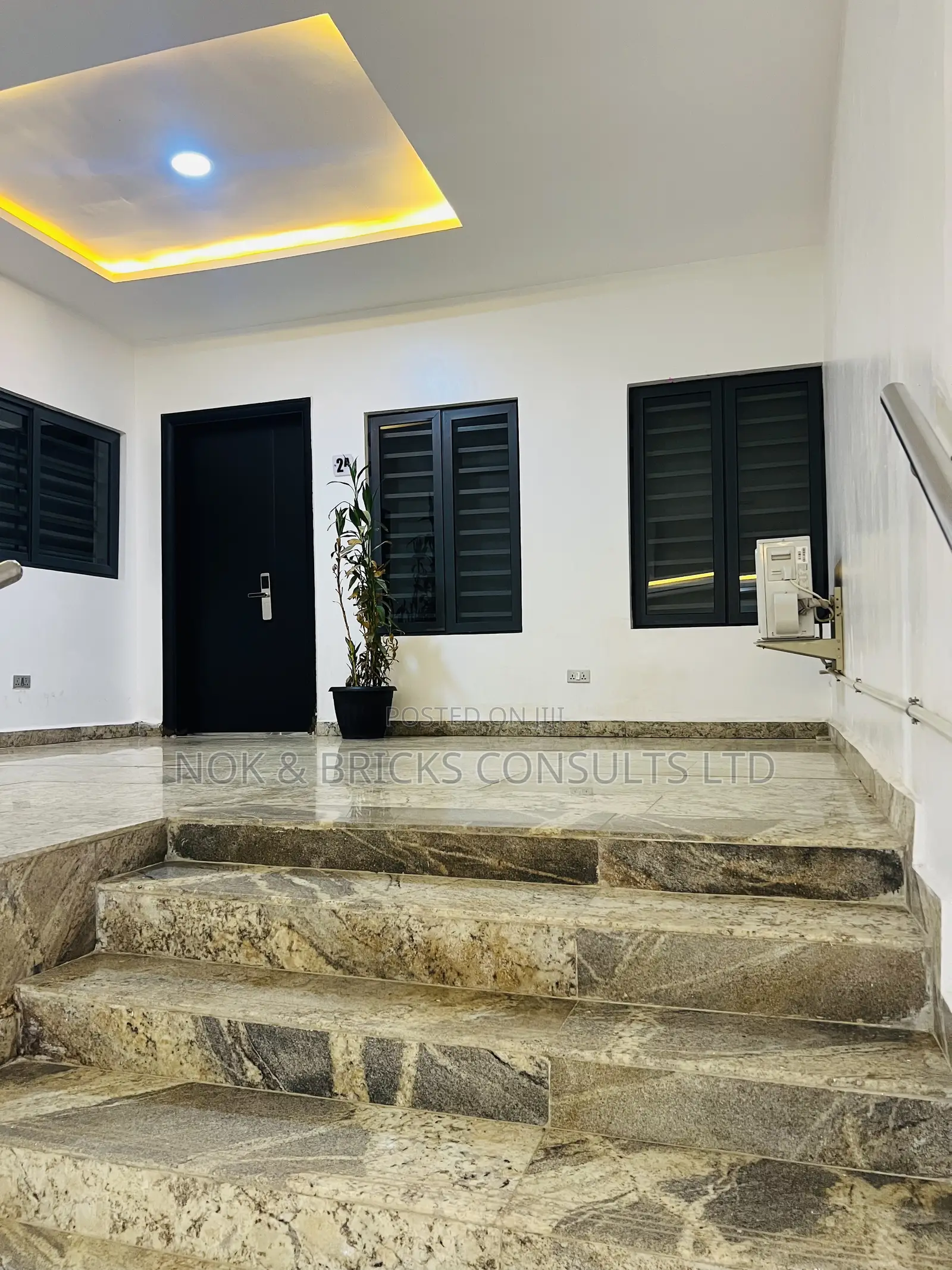 Serene Two Bedroom Apartment in Mabushi