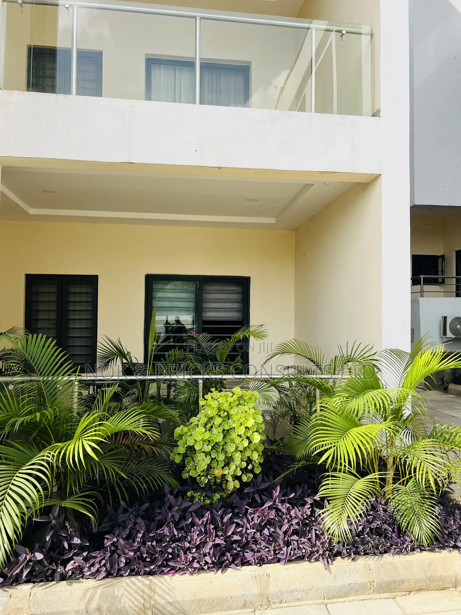 Serene Two Bedroom Apartment in Mabushi