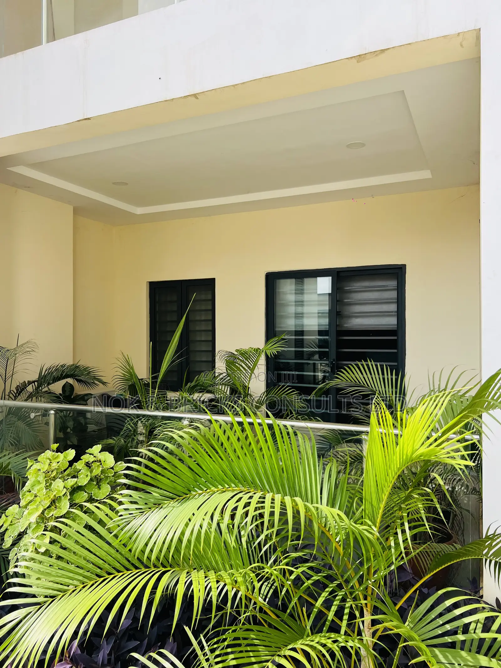 Serene Two Bedroom Apartment in Mabushi