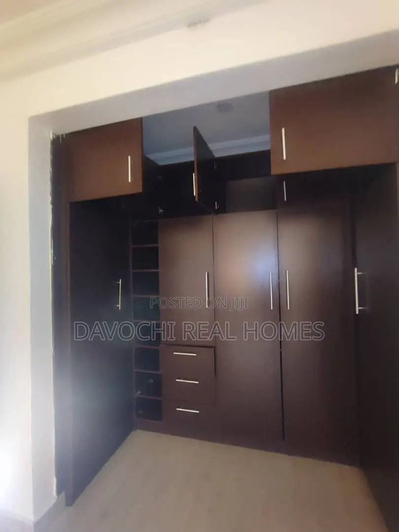 4bdrm Duplex in Lekki County for rent in Lekki Phase 2