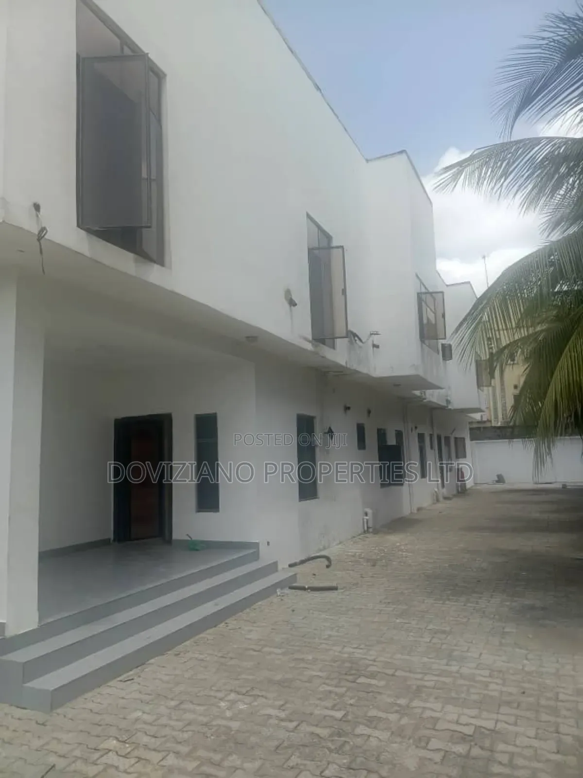 5bdrm Duplex in Victoria Island for rent in Victoria Island