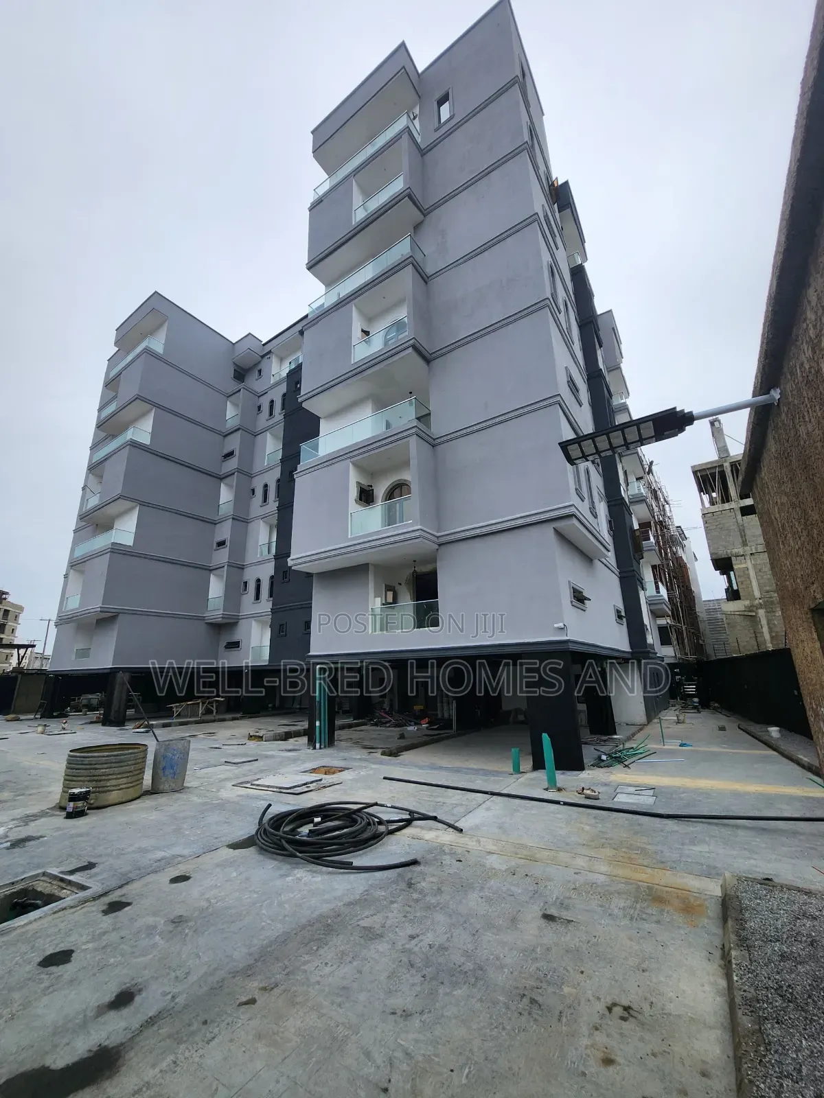 2bdrm Apartment in Lekki Phase 1 Lagos for rent in Lekki