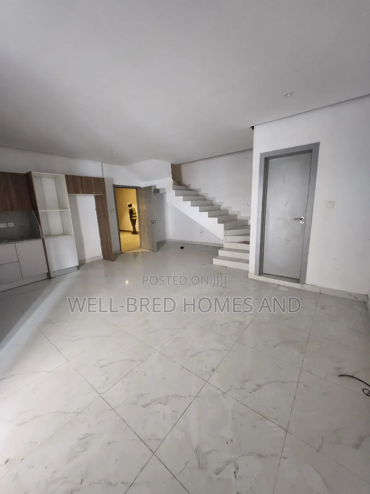 2bdrm Apartment in Lekki Phase 1 Lagos for rent in Lekki