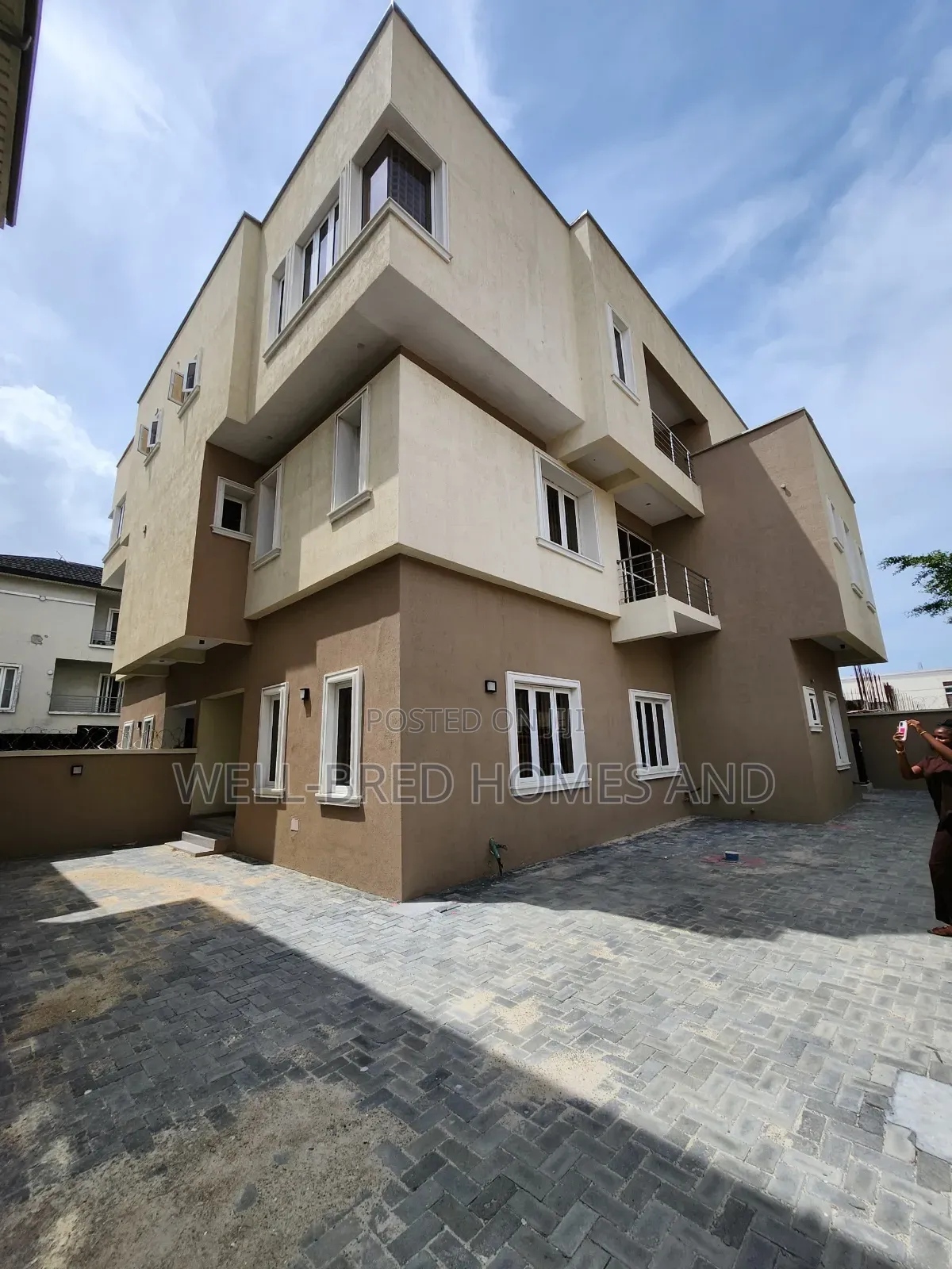 5bdrm Duplex in Marwa, Lekki Phase 1 for rent in Lekki